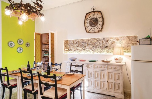Salerno Casa | Alojamiento de 2 habitaciones en Salerno SA