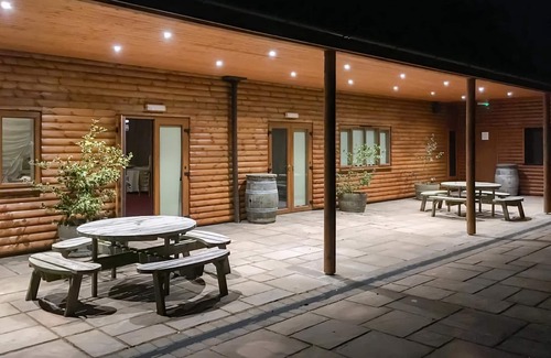 Ancaster Chalet De Esquí | Alojamiento de 1 habitaciones en Ancaster