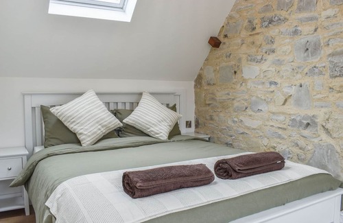 Badgworth Cabaña | 2 bedroom accommodation in Badgworth, near Axbridge