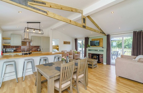 Ellesmere Chalet De Esquí | Alojamiento de 2 habitaciones en Tetchill
