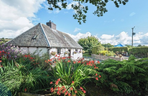 Caersws Cabaña | Alojamiento de 2 habitaciones en Trefeglwys, near Caersws