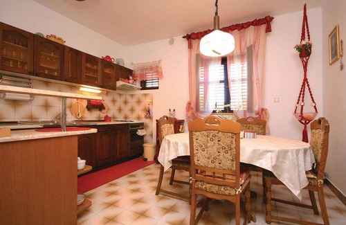 Raslina Apartamento | Alojamiento de 2 habitaciones en Raslina