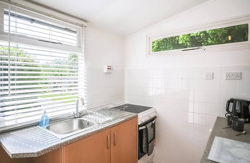 Tywyn Cabaña | 2 bedroom accommodation in Tywn