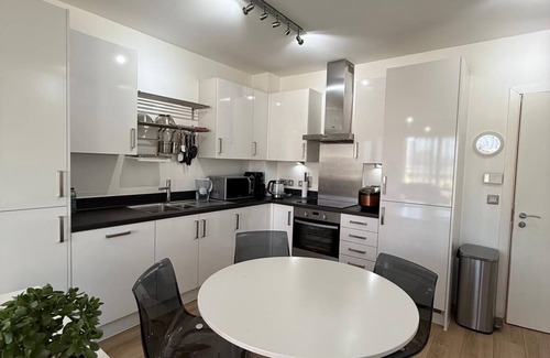 Haselbury Apartamento | 2-bedroom apartment near Canning Town Station E16 1GW London