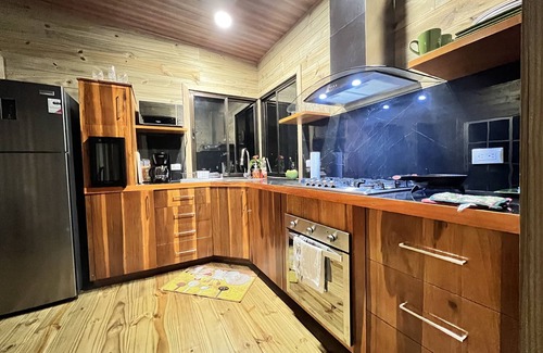 Ciudad Cortés Cabina | 2 bedroom cabin in the woods of Ojochal!