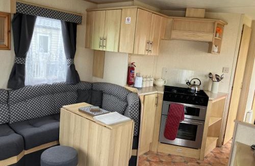 Skegness Casa | 2 bedroom caravan on 4 star park