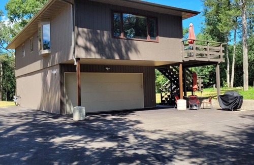Green Lake Casa | 2 Bedroom Coach House, Green Lake, WI