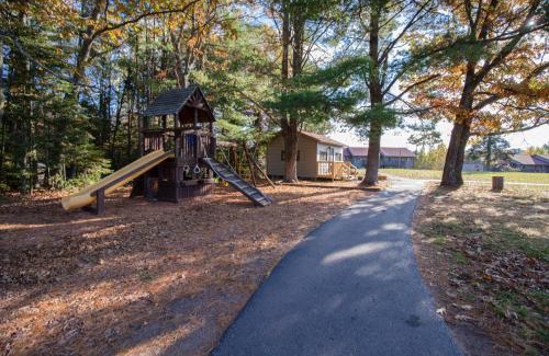 Eagle River Casa | 2 Bedroom Condo Duck Lake