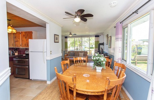 Kawartha Lakes Casa | 2-Bedroom Cottage Steps from Sandy Beach for fishing, boating, and Firepits