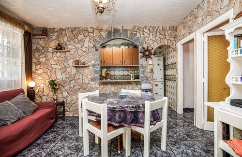 Puigventos Apartamento | Acogedor apartamento de 2 habitaciones.