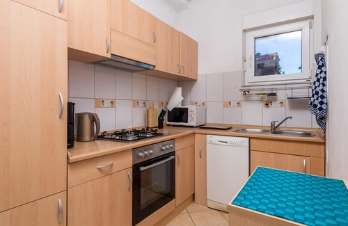 Kastav Apartamento | Acogedor apartamento de 2 dormitorios.