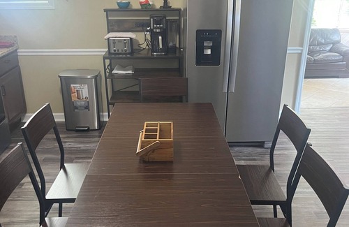 Dalton Apartamento | 2-bedroom Duplex with AC, WiFi in delightful Dalton