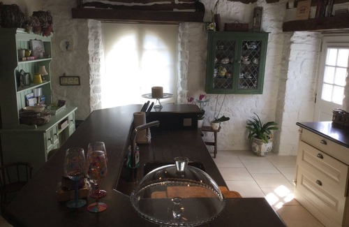 Betton Casa | Casa de campo de 2 dormitorios con jaccusi y 10 minutos a Dinan