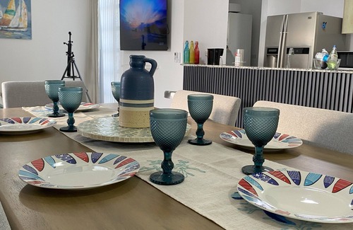 El Palmar Casa | 2-bedroom family-friendly house in Las Lajas-Chame with backyard and small pool.