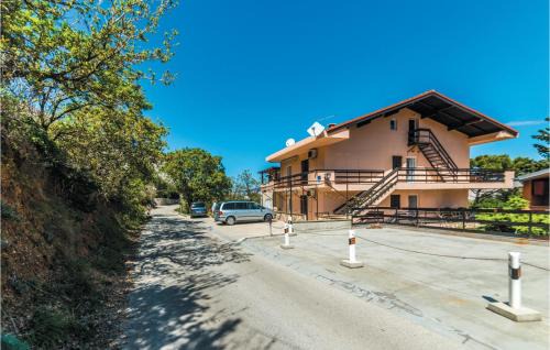 Bosana Apartamento | 2 Bedroom Gorgeous Apartment In Bosana