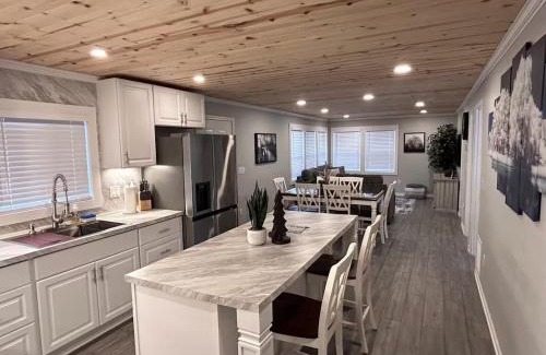Bergland Casa | 2 bedroom house close to trails