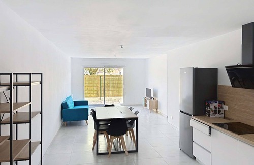 Medis Casa | 2-bedroom house, sleeps 6