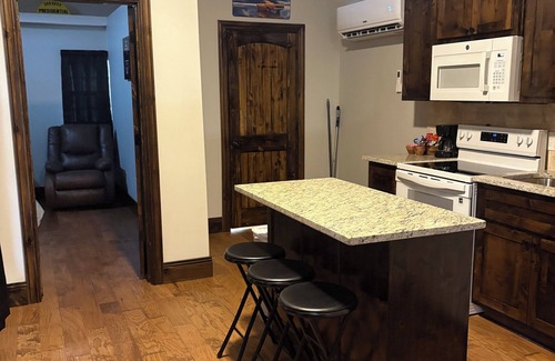 Wichita Falls Cabina | 2 bedroom mini cabin