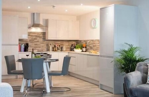 Central Milton Keynes Apartamento | 2 bedroom Penthouse - Sleeps up to 6 with double beds and double sofa bed