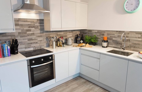 Central Milton Keynes Apartamento | 2 bedroom Penthouse - Sleeps up to 6 with double beds and double sofa bed
