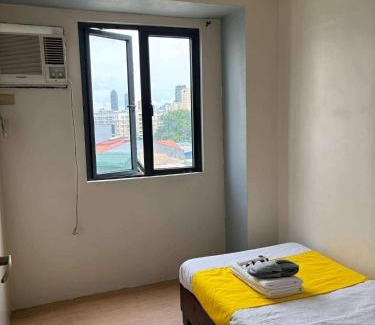 Kaunlaran Apartamento | 2 Bedroom perfect for Family & Friends, Good for 4pax allows to stay 10pax