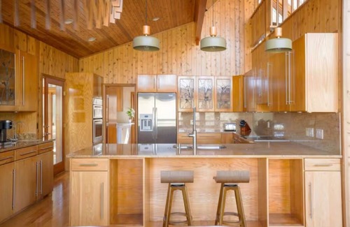 Crumpler Cabina | 2 bedroom pet friendly cabin near hiking and the new river