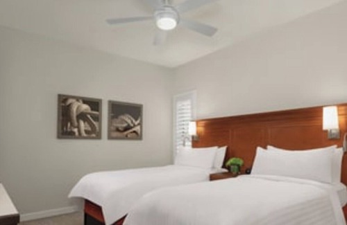 Oceanside Complejo | 2-bedroom resort in superb Hilton Head Island with AC, fitness room, WiFi