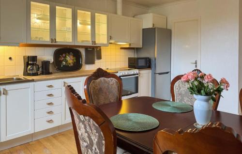 Hogsby Apartamento | 2 Bedroom Stunning Apartment In Högsby
