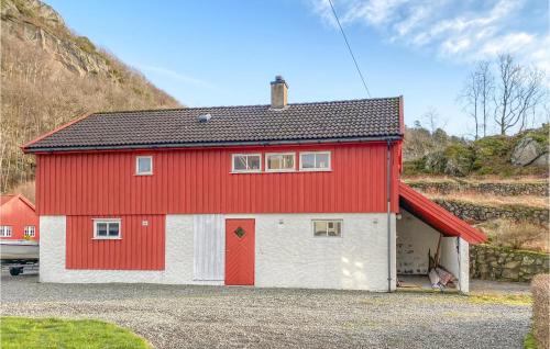 Lyngdal Casa | 2 Bedroom Stunning Home In Lyngdal