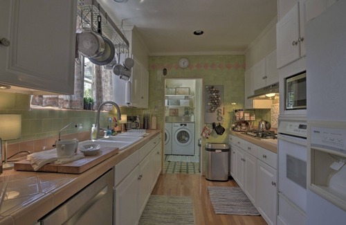 Glenwood Casa | 2-bedroom vacation home just 10 minutes from San Fernando Valley