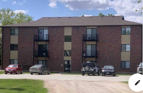 Malcolm Apartamento | 2 Bedroom whole apartment close to Lincoln unit 7. Close to Branched Oak Lake.