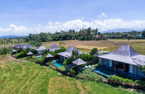 East Selemadeg Villa | 2 dormitorios con vista a las terrazas de arroz, piscina privada