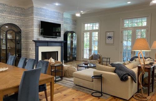 Sea Pines Casa | 2 Belted Kingfisher at The Sea Pines Resort