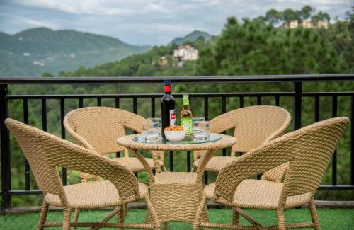 Dharampur Apartamento | 2 Bhk Apartment Kasauli ! BBQ & Bonfire ! Pvt Terrace ! Good Hospitality I Kasauli By Exotic Stays