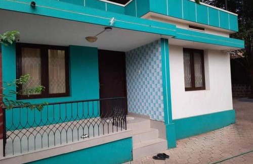 Adyar Casa | 2 BHK house, on premise parking, upto 10 guests