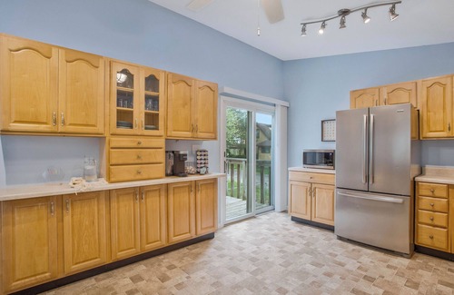 Prince Frederick Casa | 2 blocks from Bay! Community beach! Boat launch! Kayak! Hike! Fossil Hunt!