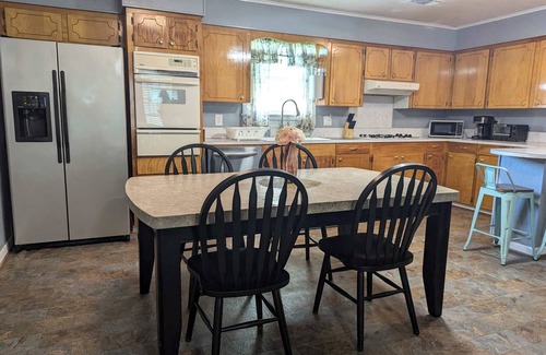 Moreauville Casa | 2 BR 1 Bath + 1 BR 1 Bath Studio Apt Pet Friendly Fenced Yard Country Setting