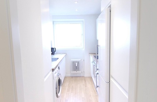 Frederiksberg C Apartamento | 2-BR apartment w/ a balcony in Frederiksberg - 238