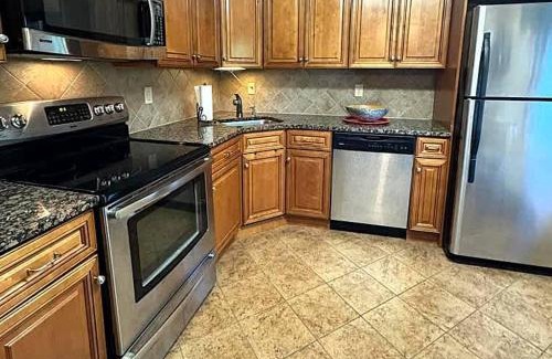 Hancock Casa | 2 BR Condo Mountain Views At Jiminy Peak- Sleeps 7