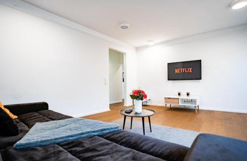 Wiesbaden Apartamento | 2 BR Loft - WHIRLPOOL - TERRASSE - ZENTRAL - WIFI - BUSINESS - KAFFEE - NETFLIX