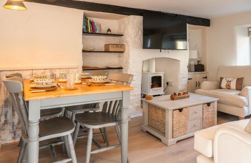 Bourton Casa | 2 Candlemas Cottage