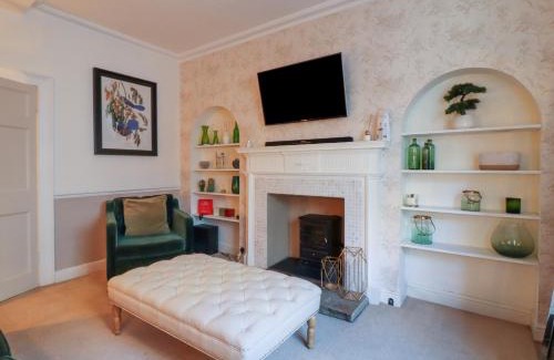 Knaresborough Casa | 2 Castlegate