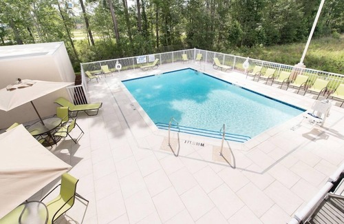 Cape Fear Casa | 2 Connecting Suites at a Hotel