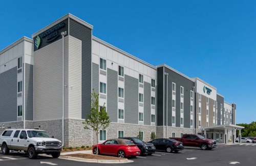Dupont Casa | 2 Convenient Rooms w/ Fully Equipped Kitchen and Living Room | Near Downtown