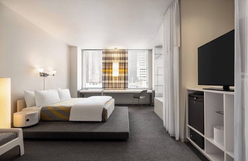 Financial District Hotel | 2 Convenient Units, Near Hollywood Walk Of Fame, Dodger Stadium and Crypto Arena