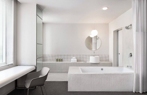 Financial District Hotel | 2 Convenient Units, Near Hollywood Walk Of Fame, Dodger Stadium and Crypto Arena