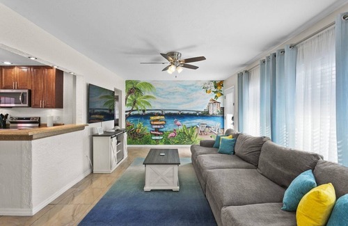 Arlington Park Casa | 2 cabañas alquiladas juntas con una increíble piscina climatizada. Cerca de Siesta Beach y Lido
