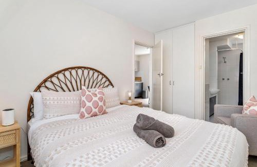 Daglish Apartamento | 2 Cute Cunningham Close To Subiaco - Sleeps 2
