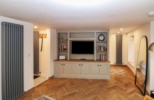 Melrose Apartamento | 2 East Port