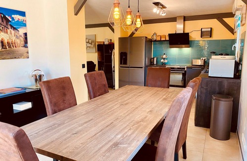 Capdrot Casa | 2 Gites with Aircon and Private Heated Salt 10x4 Pool - 40 Mins Bergerac